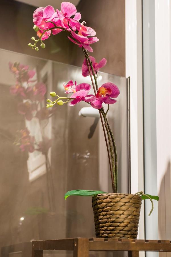 Art Nouveau Apartment Барселона Екстериор снимка